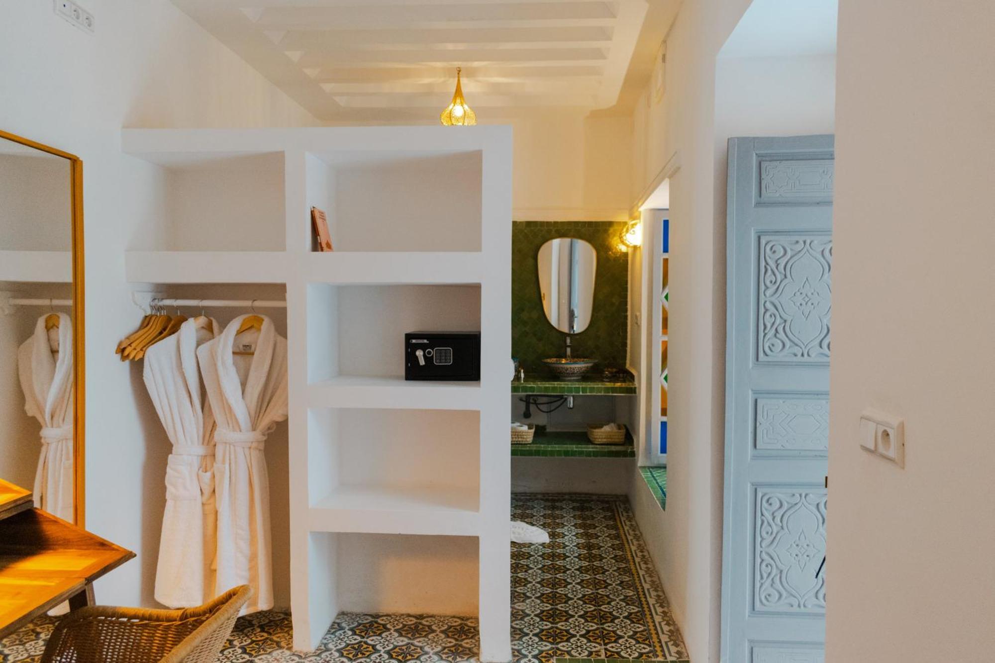 Boutique Hotel La Maison Darts Et Medicine Marrakesh Rum bild